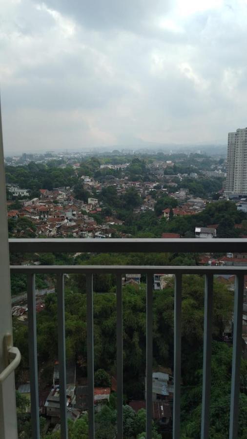 Galeri Ciumbuleuit Apartment 3 by Gezonder Bandung Exterior foto